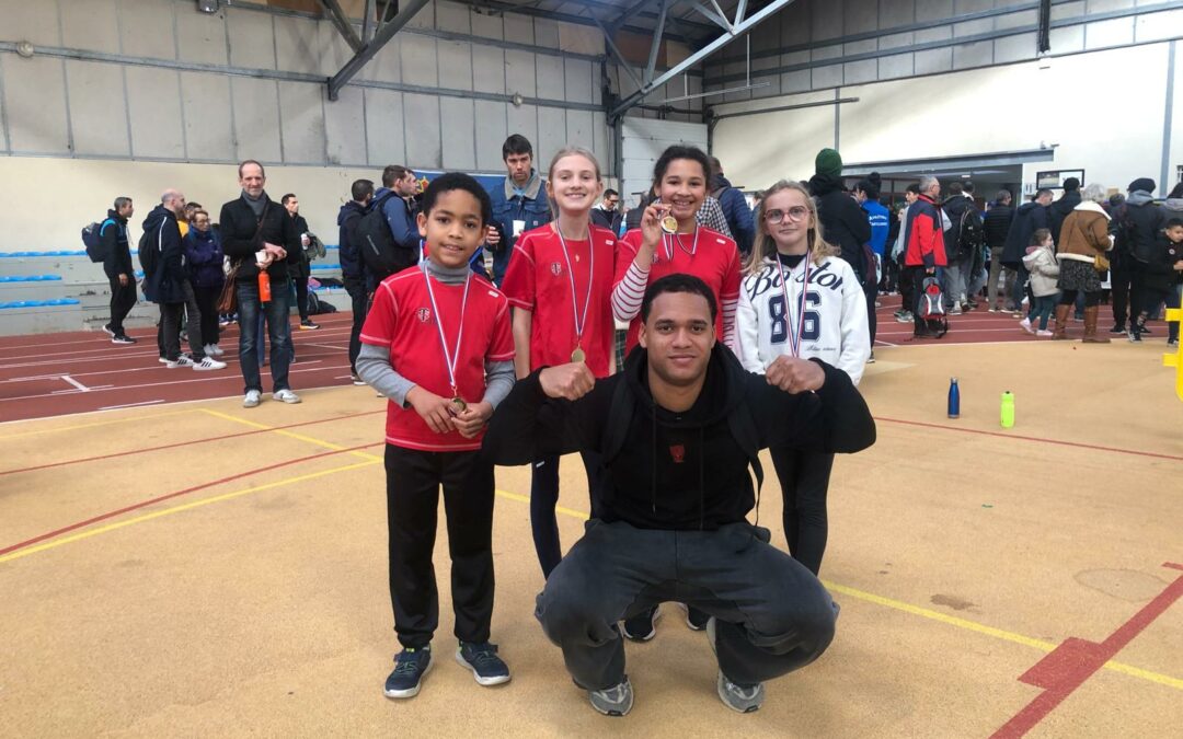 🔴⚫ Kid&rsquo;athlé / Pouss&rsquo;athlon à Fronton – 21 février 2025